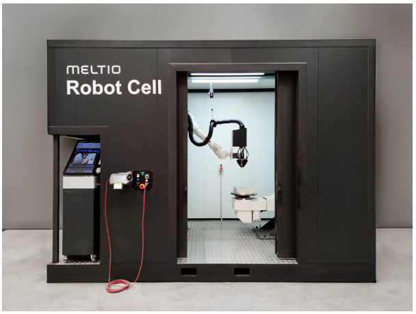 大型造形を実現できるMeltio Robot Cell
